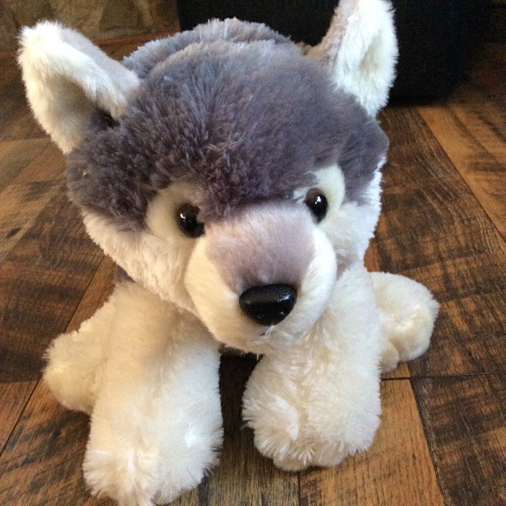 2014 Destination Nation Aurora Husky Plush Dog
